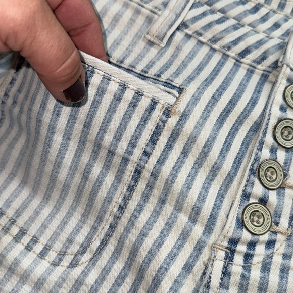 Pilcro Anthropologie shorts denim jean pockets striped high rise slim 26 - Picture 3 of 7